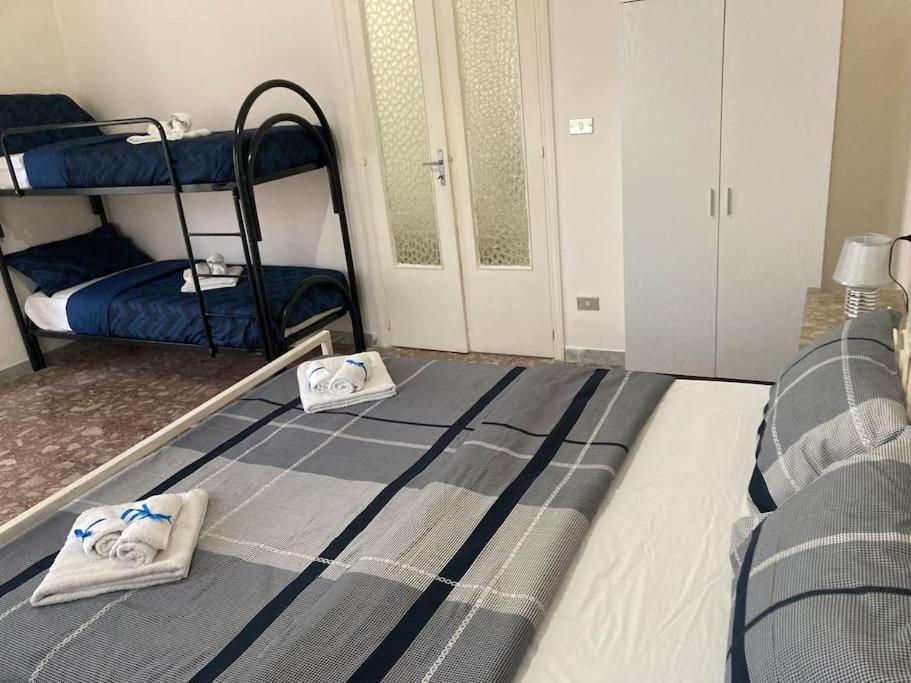 La Scaletta Sul Mare Di Pizzo Wifi E Disney+ Bagian luar foto